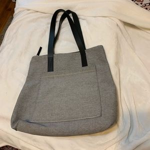 EUC Everlane Pocket Tote in Reverse Denim